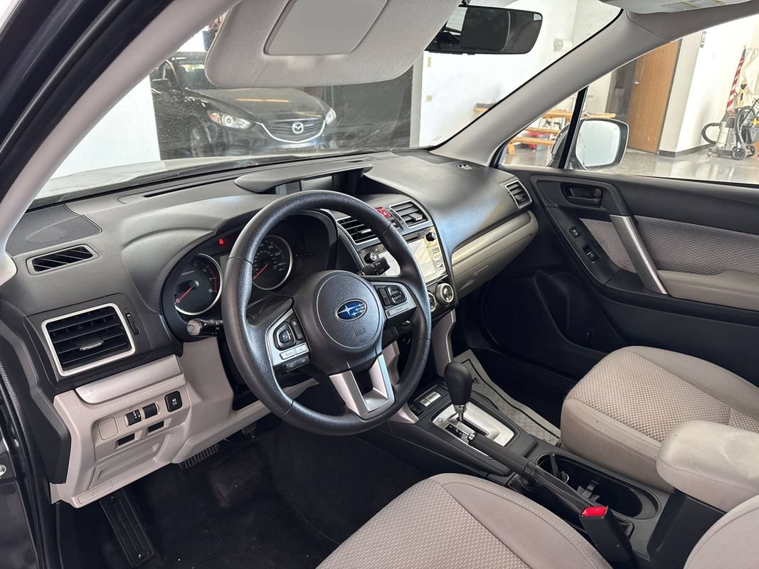Used 2018 Subaru Forester 2.5i Premium w/ All-Weather Package AWD/4WD image 8