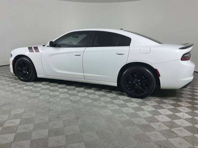 Used 2022 Dodge Charger SXT RWD image 3