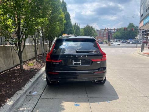 Used 2021 Volvo XC60 T8 R-Design w/ Protection Package Premier AWD/4WD image 5