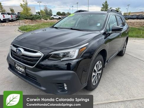 Used 2020 Subaru Outback Premium AWD/4WD image 4