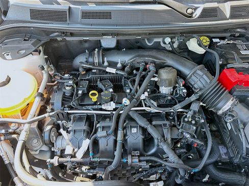 Used 2021 Lincoln Corsair FWD image 29