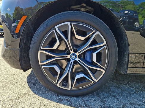 Certified 2024 BMW iX xDrive50 w/ Sport Package AWD/4WD image 8
