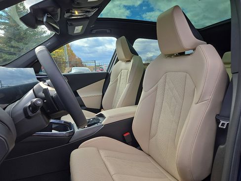 Certified 2025 BMW X3 xDrive30i w/ Convenience Package image 14