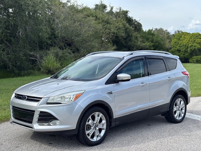 Used 2014 Ford Escape Titanium FWD image 1