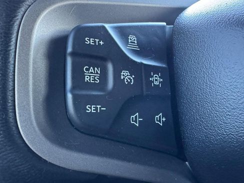 Used 2023 Ford Bronco Wildtrak image 17