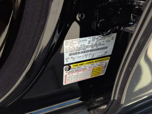 Certified 2025 Ford Expedition King Ranch image 40