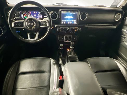Used 2022 Jeep Wrangler Unlimited Sahara w/ Safety Group AWD/4WD image 29