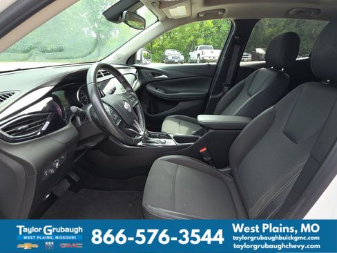 Used 2020 Buick Encore GX Select w/ Experience Buick Package FWD image 14