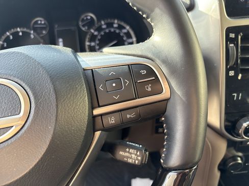 Used 2023 Lexus GX 460 Premium image 28