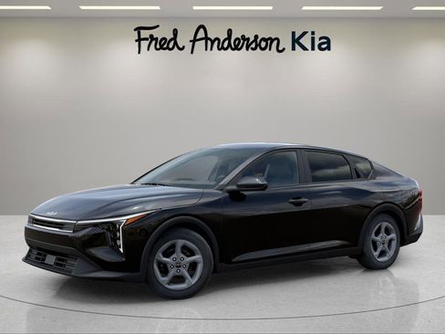 New 2025 Kia K4 LXS image 21