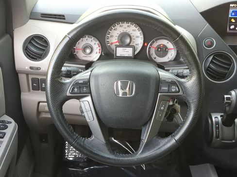 Used 2015 Honda Pilot Touring image 24