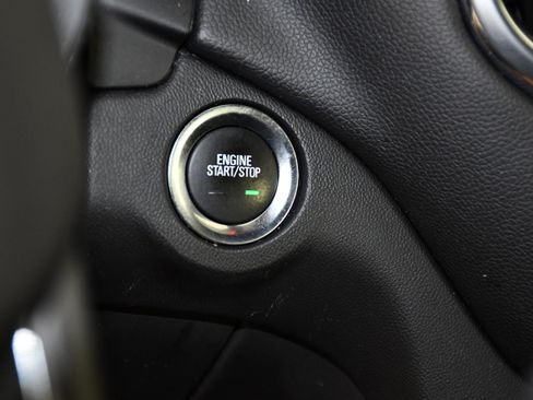 Used 2020 Chevrolet Equinox LT AWD/4WD image 24