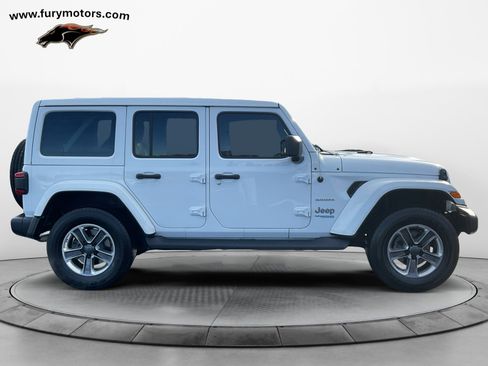 Used 2022 Jeep Wrangler Unlimited Sahara w/ Cold Weather Group image 2