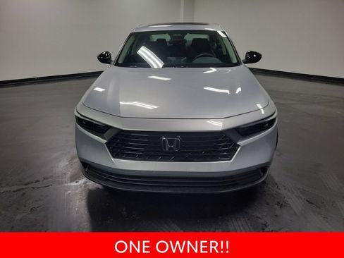 Used 2025 Honda Accord SE image 3