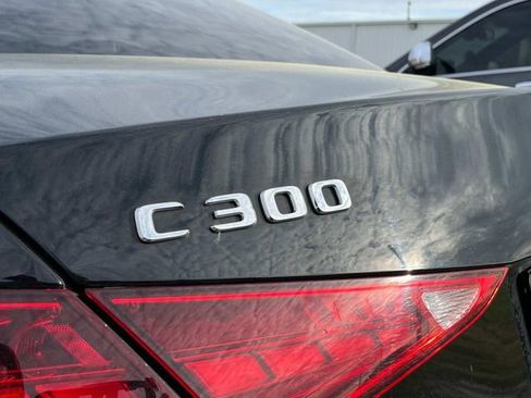 Used 2023 Mercedes-Benz C 300 4MATIC Sedan image 12