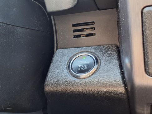 Used 2019 Ford Expedition Max Platinum RWD image 11