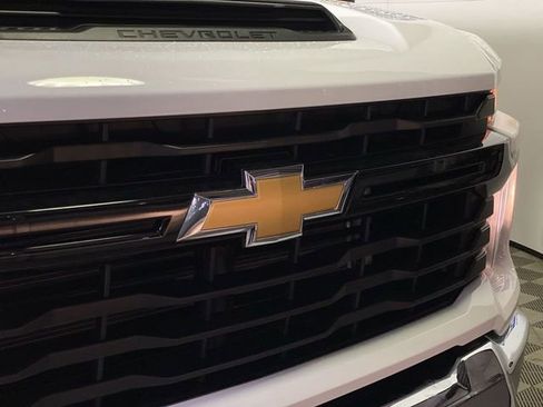 New 2025 Chevrolet Silverado 2500 W/T w/ WT Convenience Package image 36