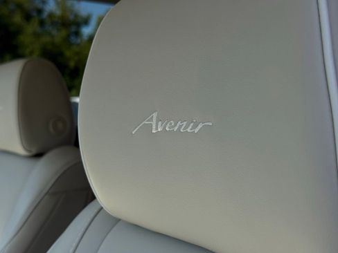 Used 2023 Buick Enclave Avenir w/ Avenir Technology Package image 11