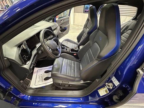 Used 2024 Volkswagen Golf R AWD/4WD image 53