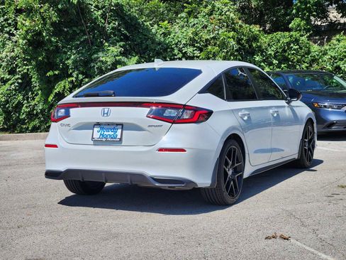 Certified 2024 Honda Civic Sport image 6