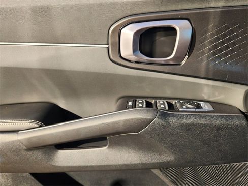 New 2026 Kia Sorento S image 16