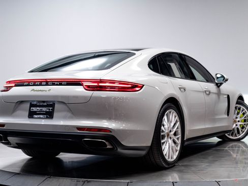 Used 2019 Porsche Panamera 4 AWD/4WD image 61