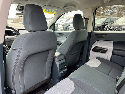 New 2025 Ford Maverick XLT w/ XLT Luxury Package image 38