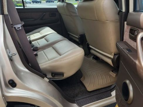 Used 1992 Toyota Land Cruiser AWD/4WD image 31