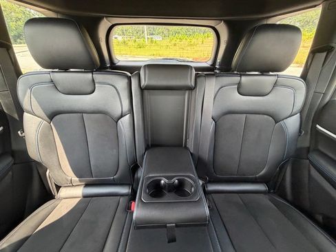 Used 2024 Jeep Grand Cherokee Trailhawk AWD/4WD image 36