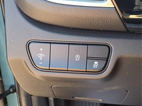 Used 2024 Kia Seltos S FWD image 14