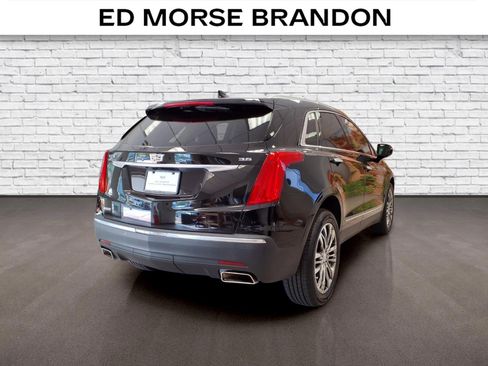 Used 2017 Cadillac XT5 Premium Luxury FWD image 5
