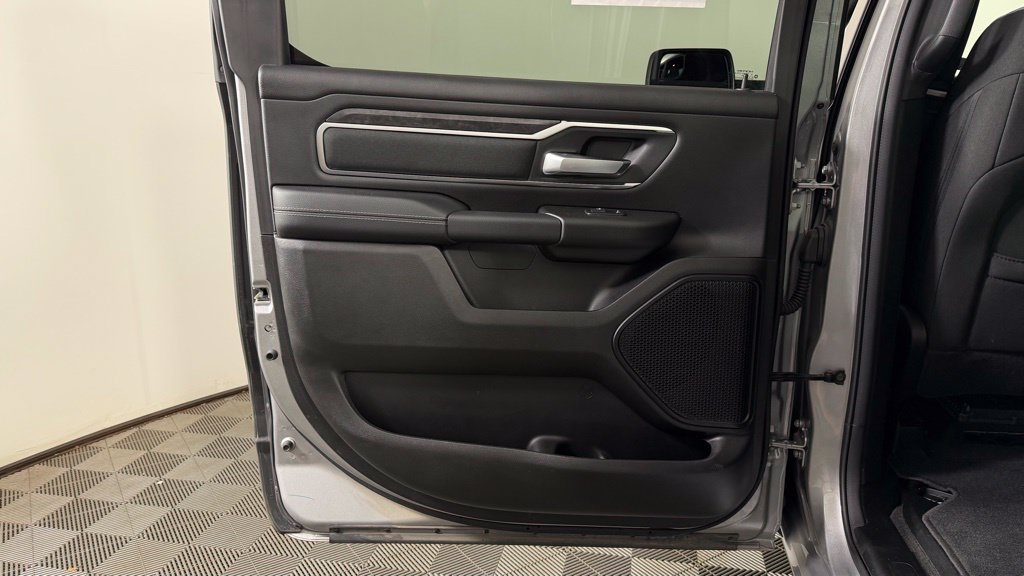 Used 2024 RAM 1500 Big Horn AWD/4WD image 25