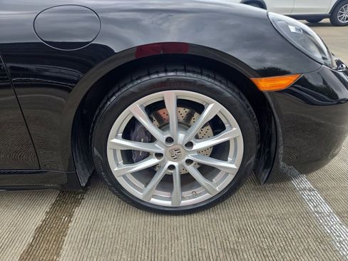 Used 2024 Porsche 718 Boxster RWD image 20