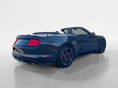 Used 2022 Ford Mustang Premium image 3