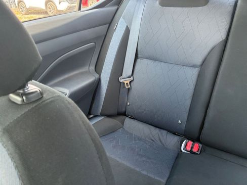 Used 2025 Nissan Versa SV w/ Trunk Package FWD image 37
