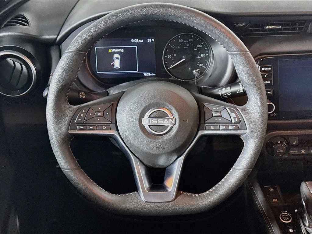 Used 2024 Nissan Kicks SR w/ SR Premium Package FWD image 13