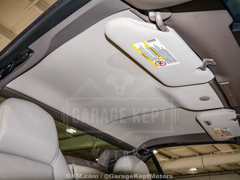 Used 2005 Cadillac XLR RWD image 21