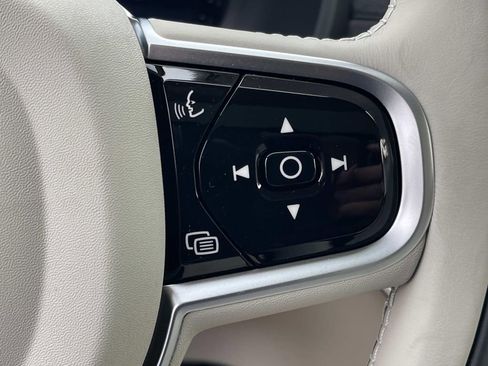 New 2026 Volvo XC90 B6 Ultra image 34