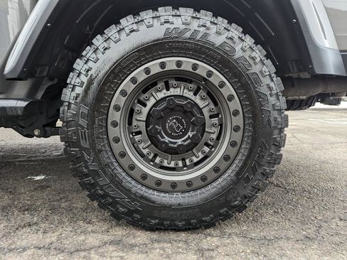 Used 2022 Jeep Gladiator Mojave w/ LED Lighting Group image 44