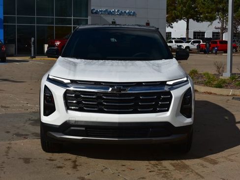 New 2026 Chevrolet Equinox LT w/ Safety and Technology Package image 2
