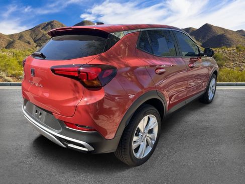Used 2024 Buick Encore GX Preferred FWD image 5
