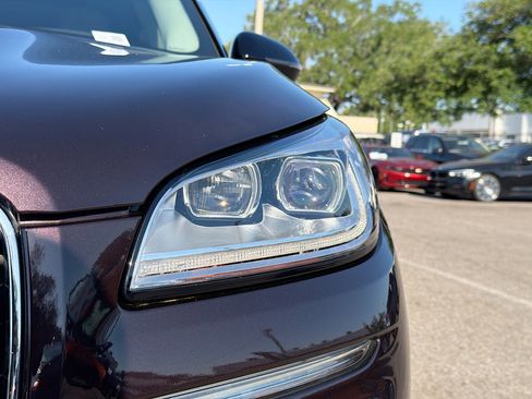Used 2023 Lincoln Corsair Reserve w/ Equipment Group 201A FWD image 9
