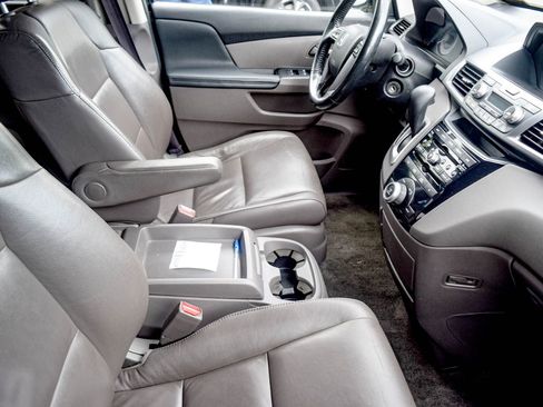 Used 2013 Honda Odyssey EX-L image 19