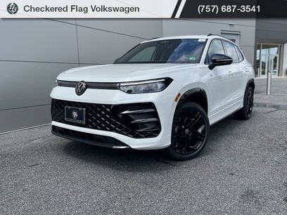 New 2025 Volkswagen Tiguan SE R-Line