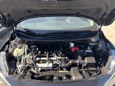 Used 2025 Nissan Versa SV FWD image 25