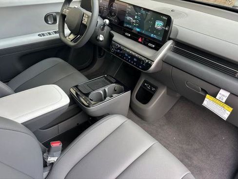 New 2026 Hyundai Ioniq 5 SEL image 13
