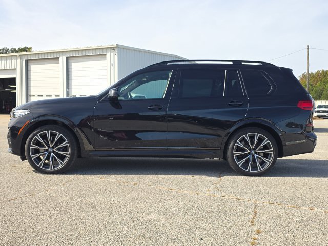 Used 2021 BMW X7 M50i AWD/4WD image 2