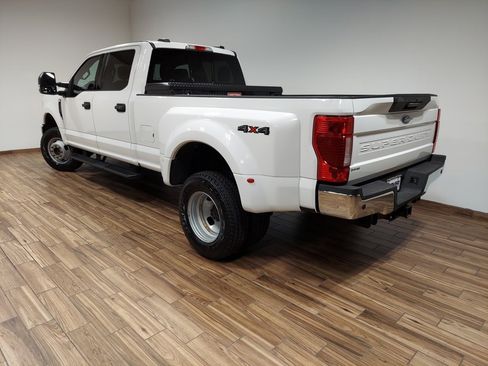 Used 2021 Ford F350 XLT w/ XLT Value Package image 17