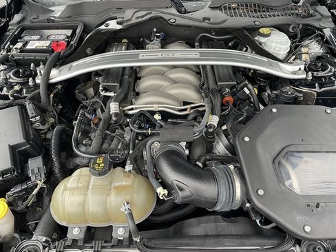 Used 2019 Ford Mustang GT w/ GT Performance Package RWD image 7
