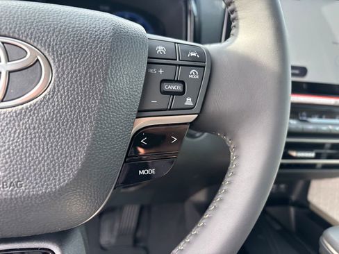 New 2026 Toyota Camry XLE image 14